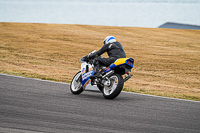 anglesey-no-limits-trackday;anglesey-photographs;anglesey-trackday-photographs;enduro-digital-images;event-digital-images;eventdigitalimages;no-limits-trackdays;peter-wileman-photography;racing-digital-images;trac-mon;trackday-digital-images;trackday-photos;ty-croes